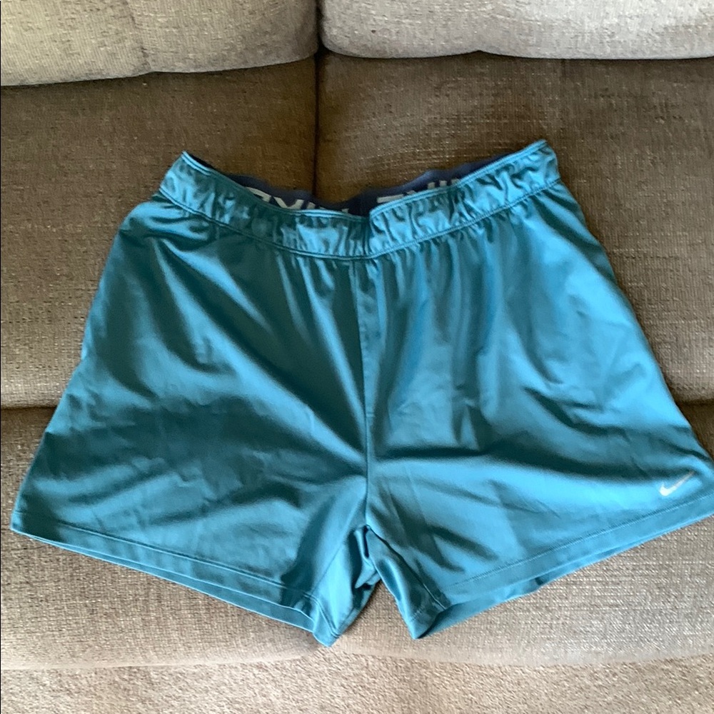 Nike Dri-Fit Teal Blue Athletic Shorts Lightweight Elastic Waist